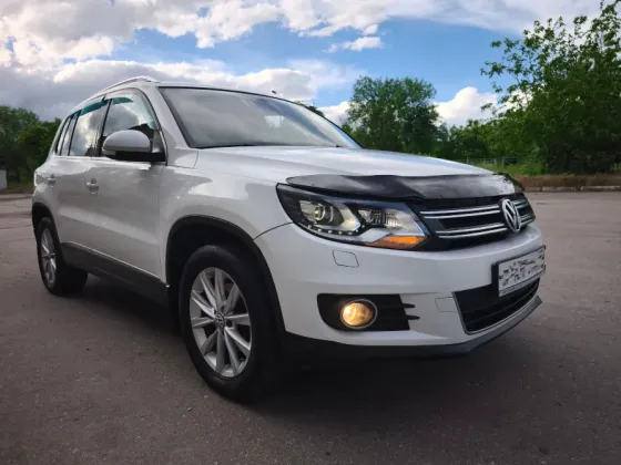 Volkswagen Tiguan 2013г., Двигатель 2L Турбо бензин, Полный привод, Коробка автомат, Пробег 93 тыс Торез