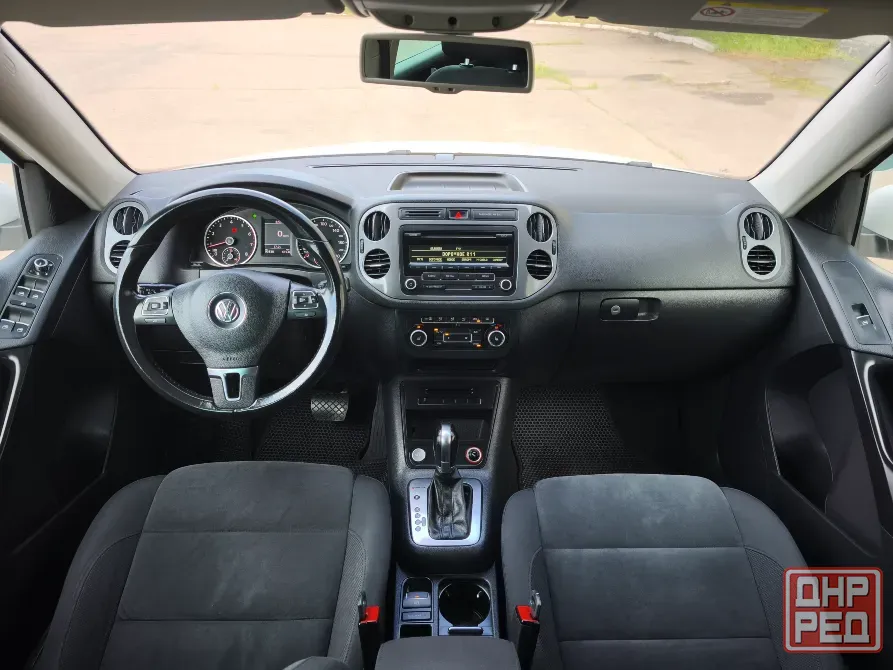 Volkswagen Tiguan 2013г., Двигатель 2L Турбо бензин, Полный привод, Коробка автомат, Пробег 93 тыс Торез - изображение 7
