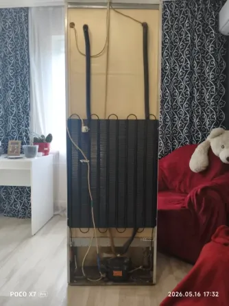 Продам холодильник Indesit под восстановление Донецк