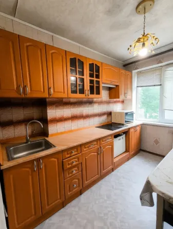 Продажа 2к.кв. Пролетарский р-н ас Щетинина Донецк