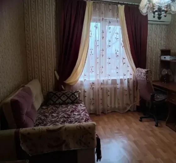 Сдам 1-комнатную квартиру в центре Гвардейки Макеевка