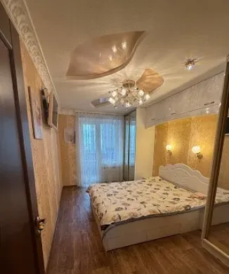 Сдам 3-к квартиру на Бажанова. Вода круглосуточно Макеевка