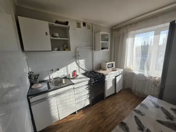 Продам 2х к.кв на 23ЖМР Центральный район города Мариуполя Мариуполь