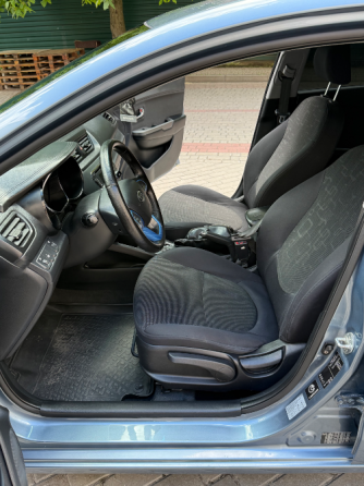 Продам Kia Rio рио Донецк