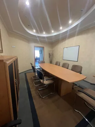 Аренда Офисного Помещения в Центре Ворошиловского рн.,Площадь Ленина ! Документы росреестр ! Донецк