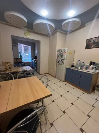Аренда Офисного Помещения в Центре Ворошиловского рн.,Площадь Ленина ! Документы росреестр ! Донецк