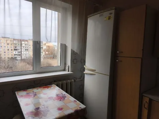 Продам 3-х комнатную квартиру на Зелёном в районе Танка Макеевка