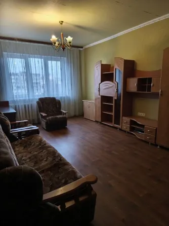 Продам 3-х комнатную квартиру на Зелёном в районе Танка Макеевка