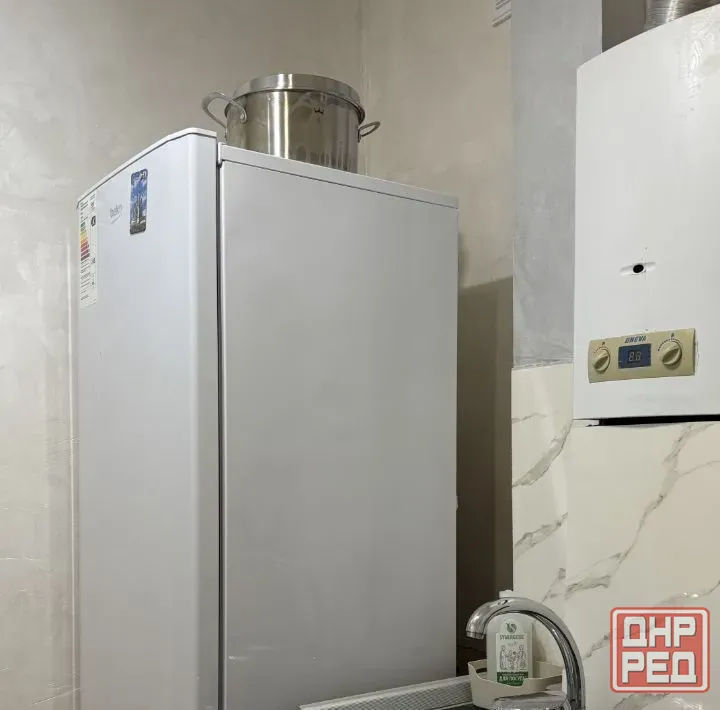 Сдаю однокомнатную квартиру 35 м² этаж 4/9. город Донецк, Будённовский район, ул. Независимости. Донецк - изображение 4