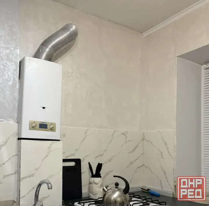 Сдаю однокомнатную квартиру 35 м² этаж 4/9. город Донецк, Будённовский район, ул. Независимости. Донецк - изображение 3