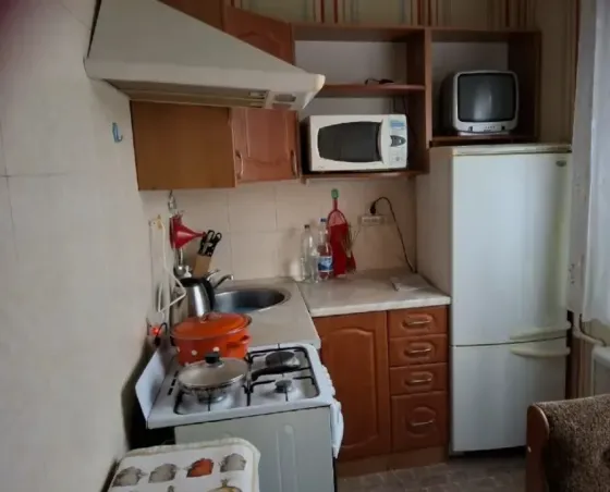 Сдам 1-комнатную квартиру в центре Гвардейки Макеевка