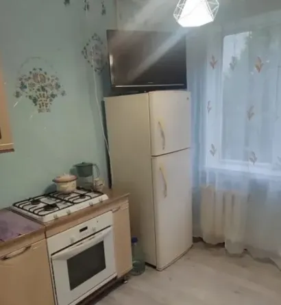 Сдам 2-х комнатную квартиру на Зеленом в районе Танка Макеевка