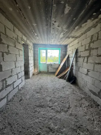 Продам 3х-комнатную квартиру 53кв.м Мариуполь
