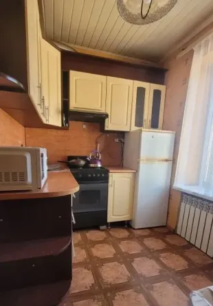 Сдам 3-к квартиру на Восточном. Вода 24/7 Макеевка