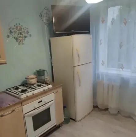 Сдам 2-х комнатную квартиру на Зеленом в районе Танка Макеевка