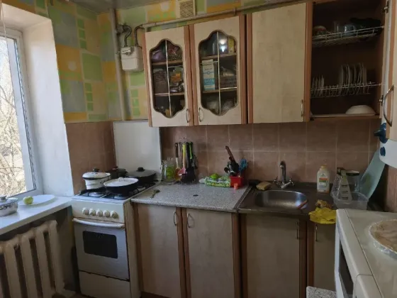 Продам 2-к квартиру в Центре Макеевки, м-н Центральный Макеевка