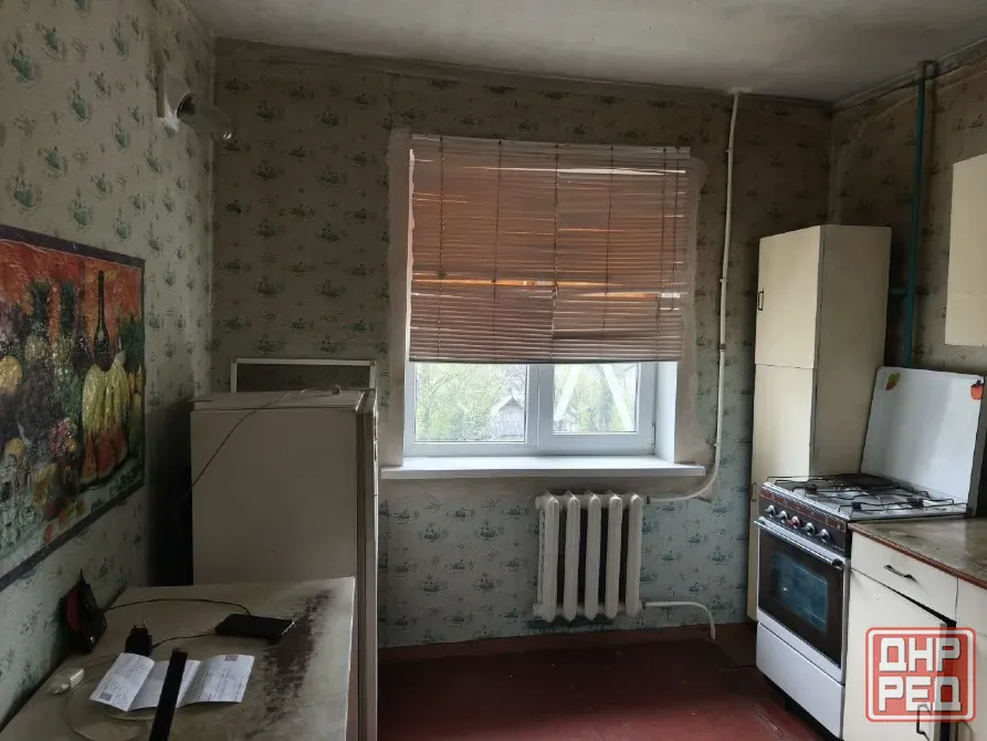 Продам 3-х комнатную квартиру в м-не Октябрьский Макеевка - изображение 1