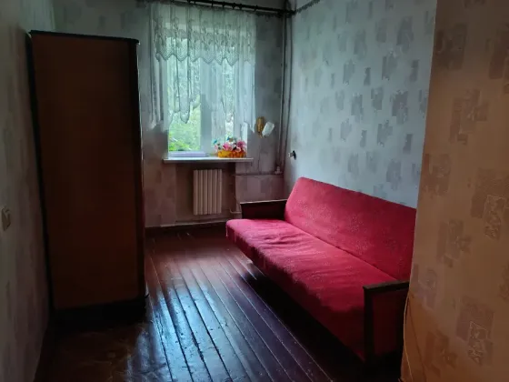 Продам 3- х комнатную квартиру в Будённовском районе ( Вертикальная) Донецк