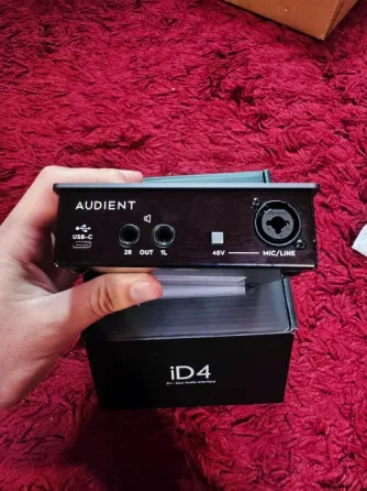 Audient ID4 mk ll аудио интерфейс звуковая карта Макеевка