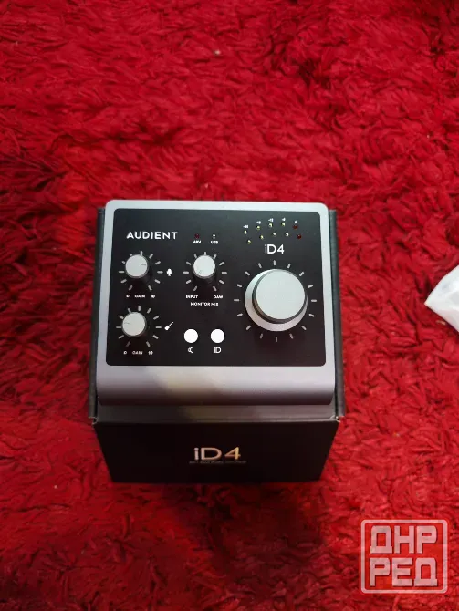 Audient ID4 mk ll аудио интерфейс звуковая карта Макеевка - изображение 1