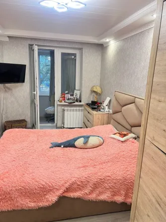 Сдаётся трёшка на Бахчиванжи Мариуполь