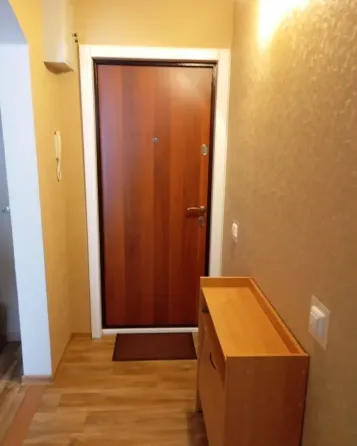 Сдаю однокомнатную квартиру 43.0 м² этаж 3/5 Ворошиловский район, Крупская библиотека, Администрация Донецк