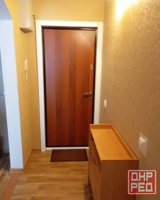 Сдаю однокомнатную квартиру 43.0 м² этаж 3/5 Ворошиловский район, Крупская библиотека, Администрация Донецк - изображение 2