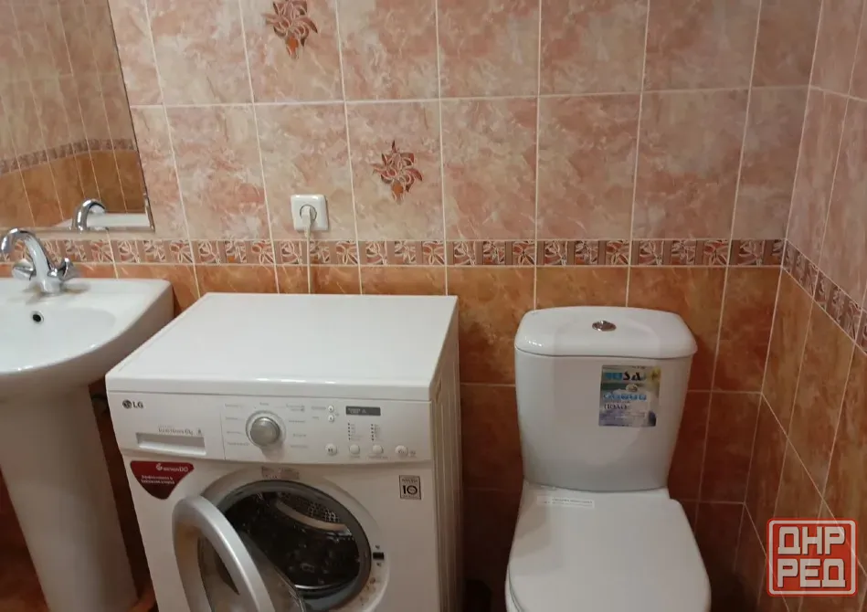 Сдаю однокомнатную квартиру 43.0 м² этаж 3/5 Ворошиловский район, Крупская библиотека, Администрация Донецк - изображение 3