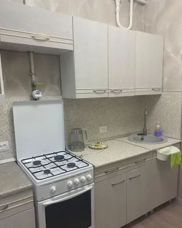 Сдам 2-комнатную квартиру в донецке, кировский район, мкр мирный Донецк