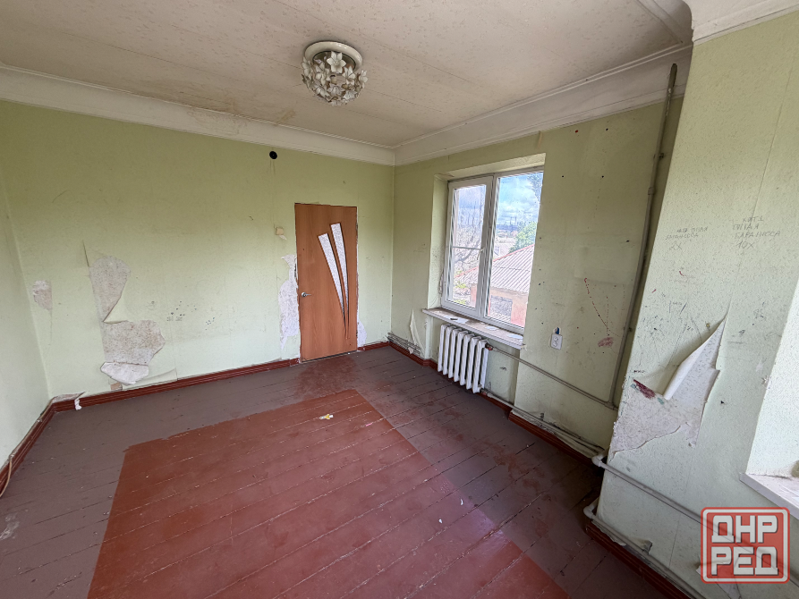 Продам 3 к.кв.+гараж, 3/3 эт., 67 м.кв. - Макеевка, пос. Путь Ильича, ул. Физкультурная Макеевка - изображение 2