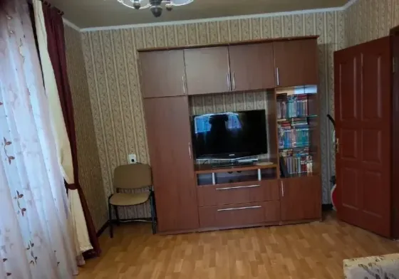 Сдам 1-комнатную квартиру в Центре Гвардейки Макеевка