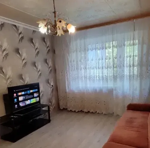 Сдам 2-х комнатную квартиру на Зеленом в районе Танка Макеевка