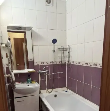 Сдам 3комнатную квартиру в Пролетарском районе. Донецк