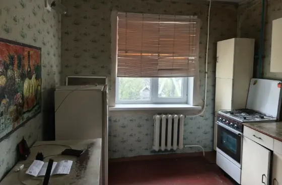 Продам 3-х комнатную квартиру в м-не Октябрьский Макеевка