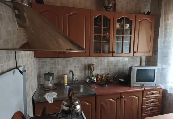 Продам 2-х комнатную квартиру на Черёмушках Макеевка