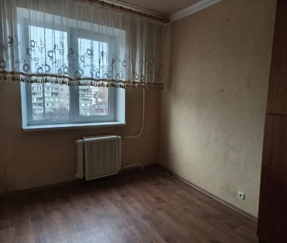 Продам 3-х комнатную квартиру на Зеленом в районе Танка Макеевка