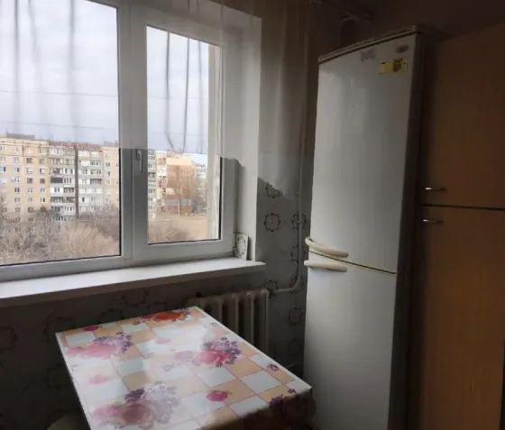 Продам 3-х комнатную квартиру на Зеленом в районе Танка Макеевка