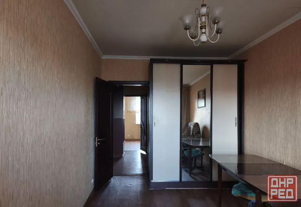 Продам 3-х комнатную квартиру на Зеленом в районе Танка Макеевка - изображение 3