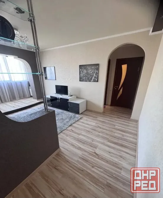 Продам 3-х комнатную квартиру в Центре Макеевки, Солнечный м-н Макеевка - изображение 3