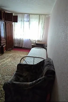 Продам 1-комнатную квартиру на Черёмушках Макеевка