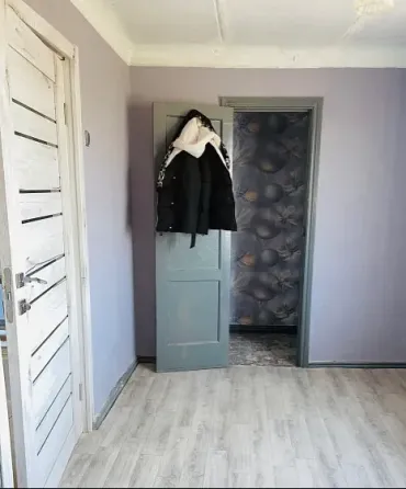 Продам 2-х комнатную квартиру на Бажанова, Руднева Макеевка
