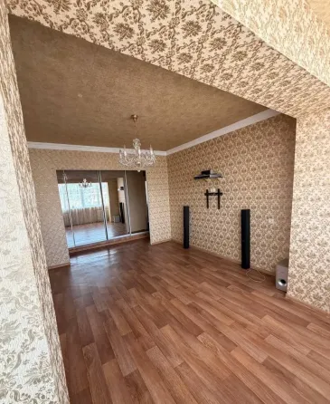 Продам 3-х комнатную квартиру в Центре Макеевки, Солнечный м-н Макеевка