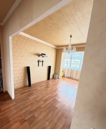 Продам 3-х комнатную квартиру в Центре Макеевки, Солнечный м-н Макеевка