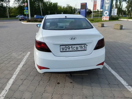Прожаи автомобиль Hyundai Solaris Донецк