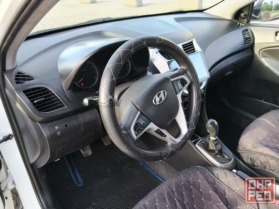 Прожаи автомобиль Hyundai Solaris Донецк - изображение 7