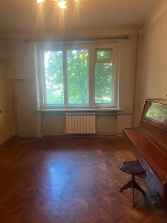 Продам 4-кв.,Крытый рынок,пр.Театральный Донецк