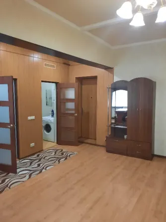 Калининский рынок, 1к. кв-ра, ЕВРОремонт, б-р Шевченко Донецк