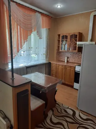 Калининский рынок, 1к. кв-ра, ЕВРОремонт, б-р Шевченко Донецк