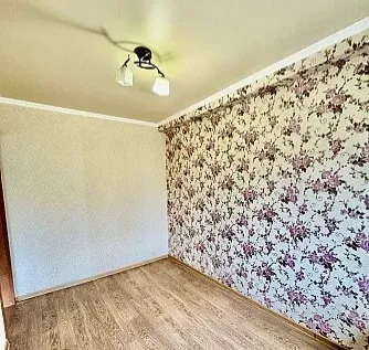 Продам 2-х комнатную квартиру на Гвардейке Макеевка