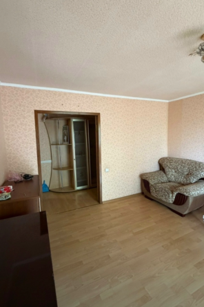 Продам 3-х комнатную квартиру Макеевка, м-н Солнечный, Верхний Макеевка